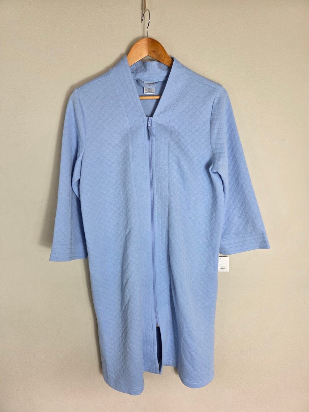 Croft & Barrow Woman's Blue Full Zip NWT Night Robe Size Small